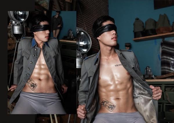 Tight-01--Arm-Akkharat